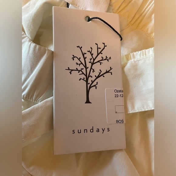 NWT Sundays Ozeta short - Picture 6 of 6